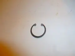 Кольцо стопорное пальца поршневого TDQ 15 4L/Retainer ring